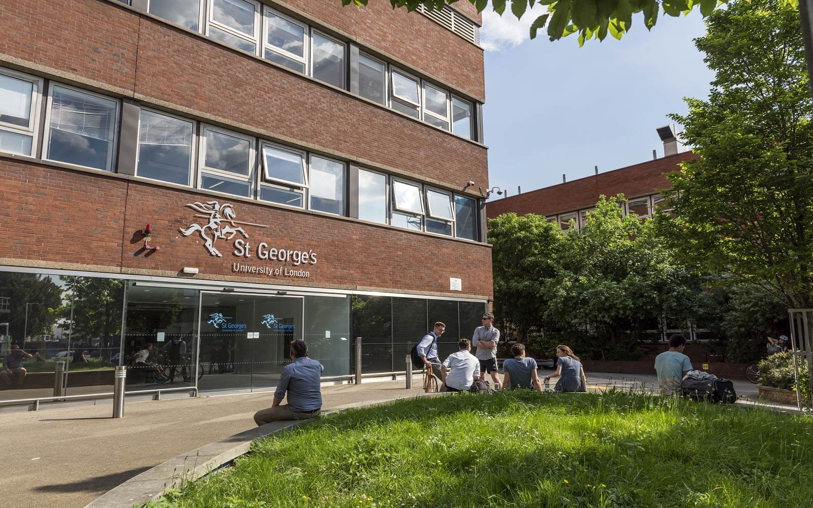 St. George's University